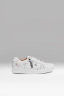 Sneakers Icon Base White Silver Studs Brand Catalog 0